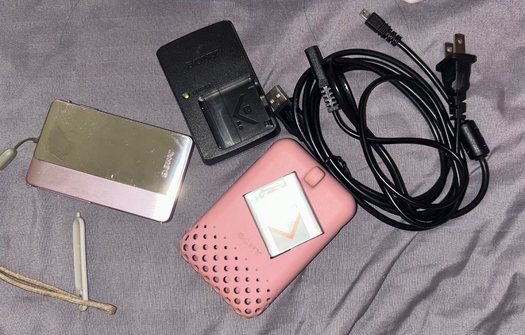 Sony DSC TX5 - JAPAN VARIANT (Category: Cameras) located in Caloocan City. Submitted by nobleocean_3cc270 (Listing ID 1461343852, Image 1). Description: 📸 **WTS: SONY CYBER-SHOT DSC-TX5** ₱6,500 **NEGOTIABLE** ✨ ₊˚⊹ **Japan unit 🇯🇵** ₊˚⊹ **Original Pink color** ₊˚⊹ **10.2 MP Exmor R CMOS** ₊˚⊹ **Carl Zeiss Vario-Tessar lens** ₊˚⊹ **4× optical zoom** ₊˚⊹ **Touchscreen** ₊˚⊹ Great digicam for that **vintage / Y2K look** ♡ 📌 **CONDITION:** Camer