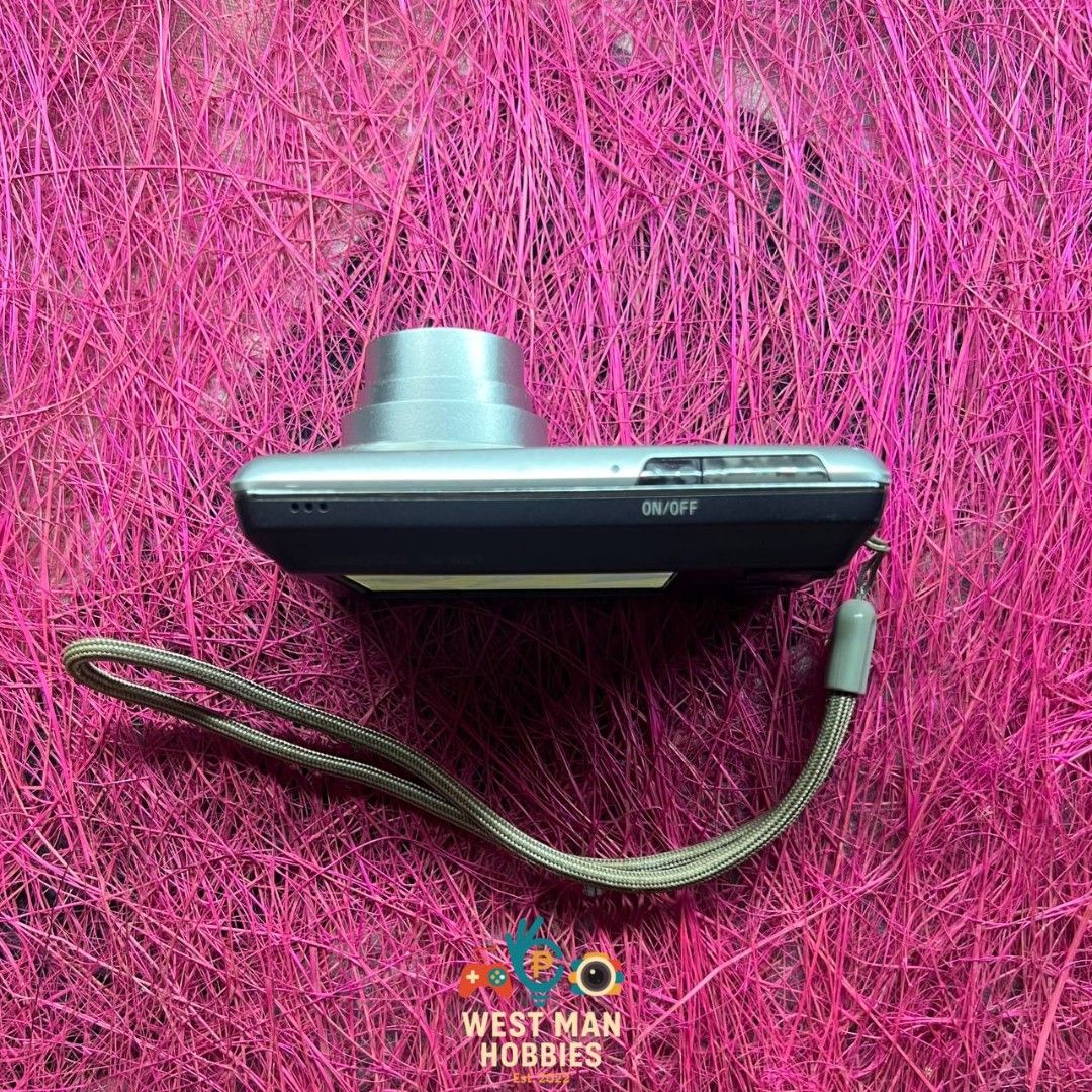 Sony W620 (Category: Cameras) located in Manila. Submitted by westmanhobbies-2022 (Listing ID 1461464717, Image 3). Description: Sony DSC W620 (Preloved) 14mp 5x zoom 9/10 body condition (sellers rate) Zoom working Flash/red focusing flash working All buttons working Inclusion Unit, strap, battery Disclaimer: We do not accept returns, exchanges, or refunds. Unli videocall to check unit. Muñoz Nueva Ecija meetup pickup Open shipping LBC, Payment 1