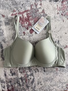 (Category: ) located in . Submitted by mrs.zi (Listing ID 1461399147, Image 1). Description: .