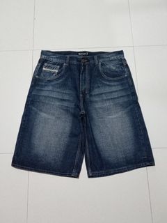 (Category: ) located in . Submitted by margiela (Listing ID 1461496606, Image 1). Description: .