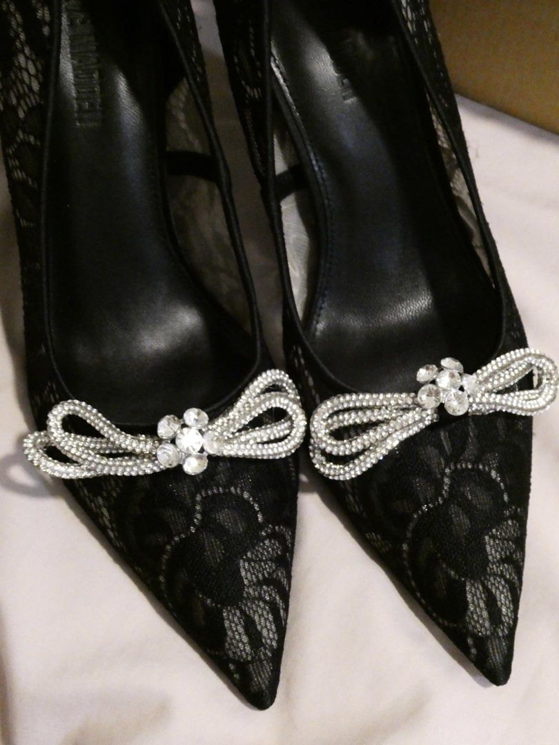 Steve Madden Black Lace Bow Heels (Category: Heels) located in Quezon City. Submitted by shopwithfrance (Listing ID 1461548981, Image 2). Description: - Brand: Steve Madden Size 41, bought in the States.