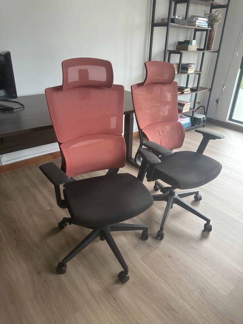 Study table (Category: Tables & Sets) located in Singapore. Submitted by hellofuzzyforever (Listing ID 1461436294, Image 3). Description: length 190cm Depth 100cm Comes with 2 study chairs .