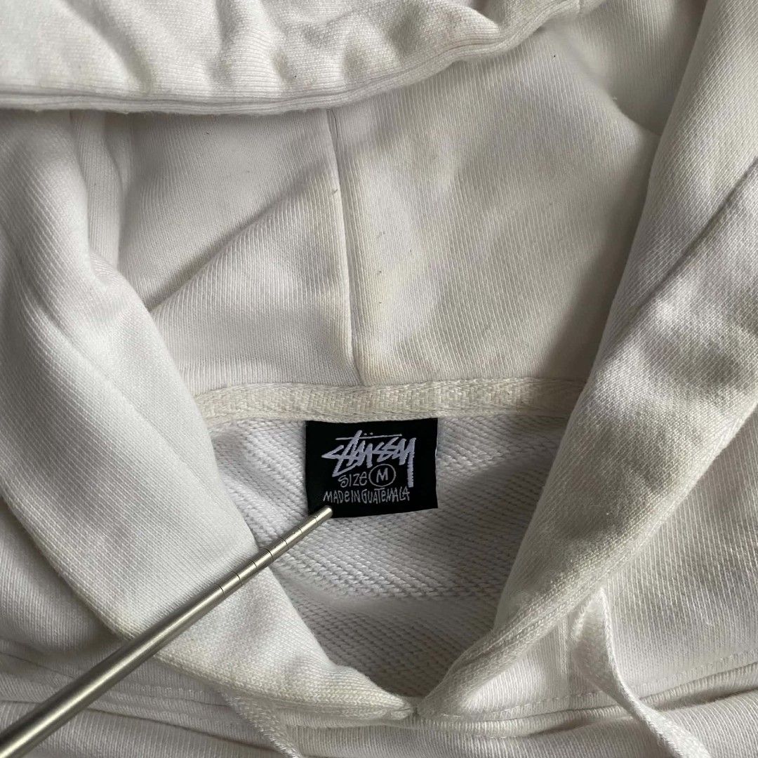 Stussy hoodie (Category: Hoodies) located in Manila. Submitted by waruprondc (Listing ID 1461539996, Image 3). Description: .