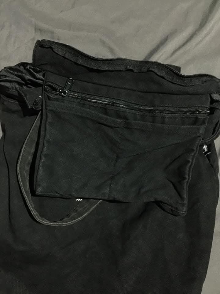 Stussy Tote Bag Black (Category: Tote Bags) located in San Antonio. Submitted by 13thrandom_ (Listing ID 1461560249, Image 3). Description: - Black Stussy tote bag - Features Stussy logo with city names (New York, Los Angeles, Tokyo, London, Paris) - Front zippered pocket - Small inner pouch - Stussy tag inside - Ideal for everyday use.