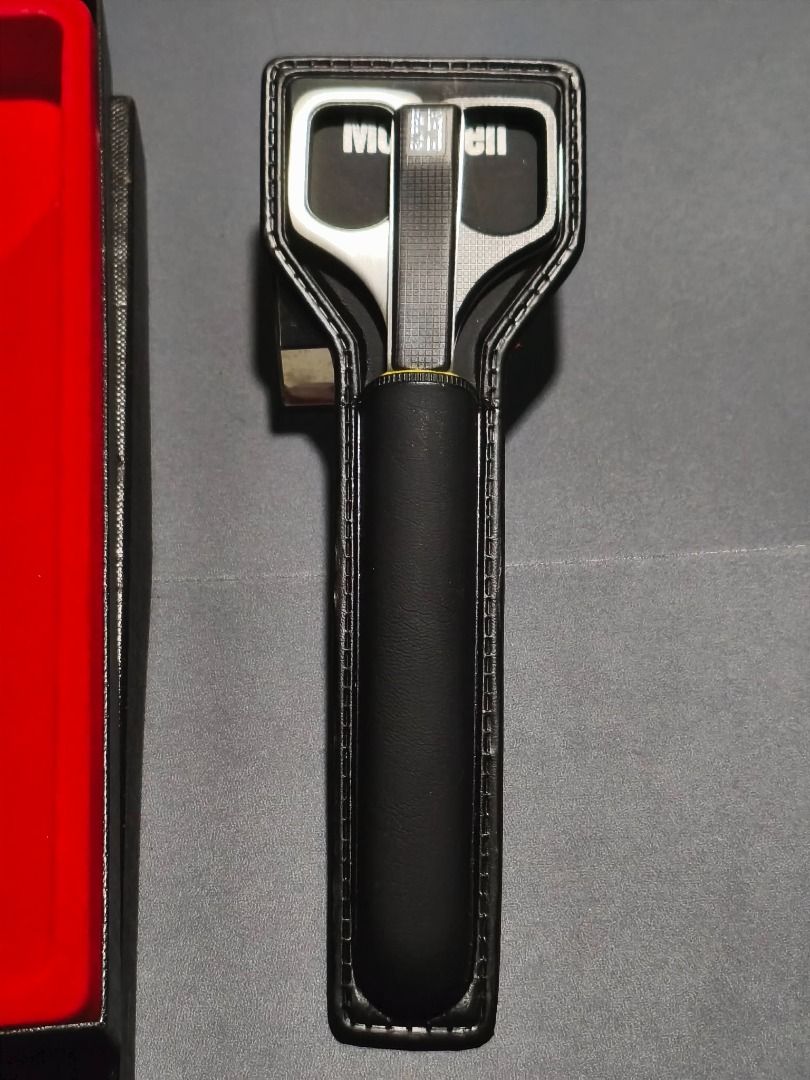 Super Elex Scissors Set (Category: Stationery & School Supplies) located in Cabanatuan. Submitted by sonnelp (Listing ID 1461479762, Image 3). Description: - Vintage scissors set by Super Elex. - Comes in a stylish textured black case. - Ideal for crafting, office use, or everyday tasks. - A classic and useful tool..