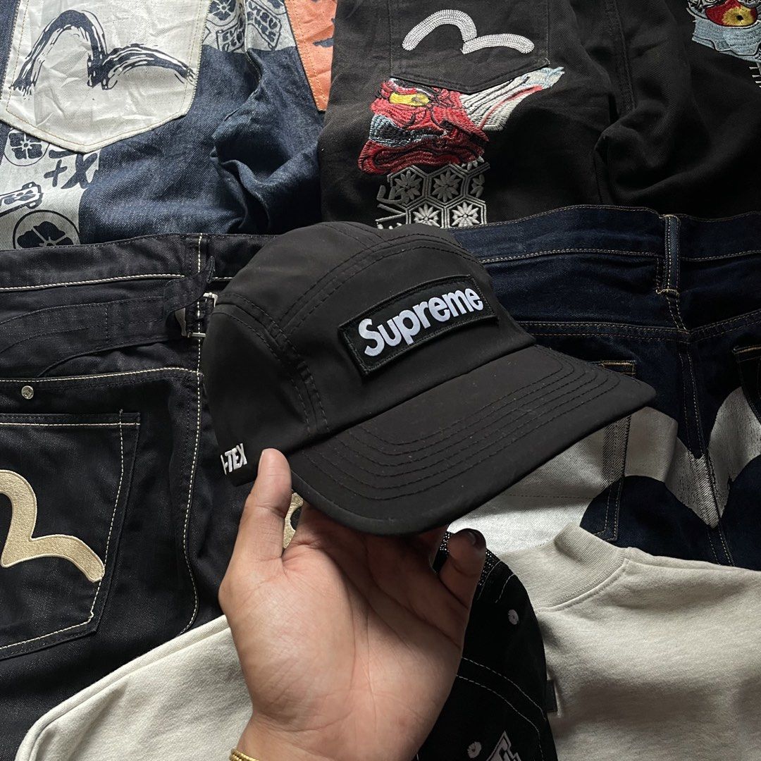 Supreme Goretex Cap (Category: Caps & Hats) located in Manila. Submitted by burning_garments (Listing ID 1460850309, Image 2). Description: OSFA VERY GOOD CONDITION, AS NEW, COMPLETED TAGS, READY TO WEAR! .