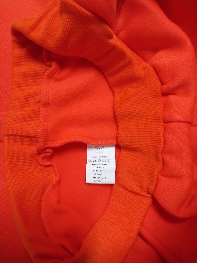 Sweat shirt and Jogging pants (Category: Announcements) located in Manila. Submitted by rarefire-9644 (Listing ID 1461339390, Image 3). Description: pair swear shirt and jogging pants size 150 Boys 8 to 11 years old.