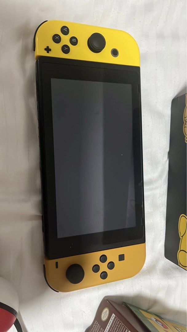 switch package deal good as new (Category: Nintendo) located in Manila. Submitted by ja118 (Listing ID 1461357896, Image 2). Description: .