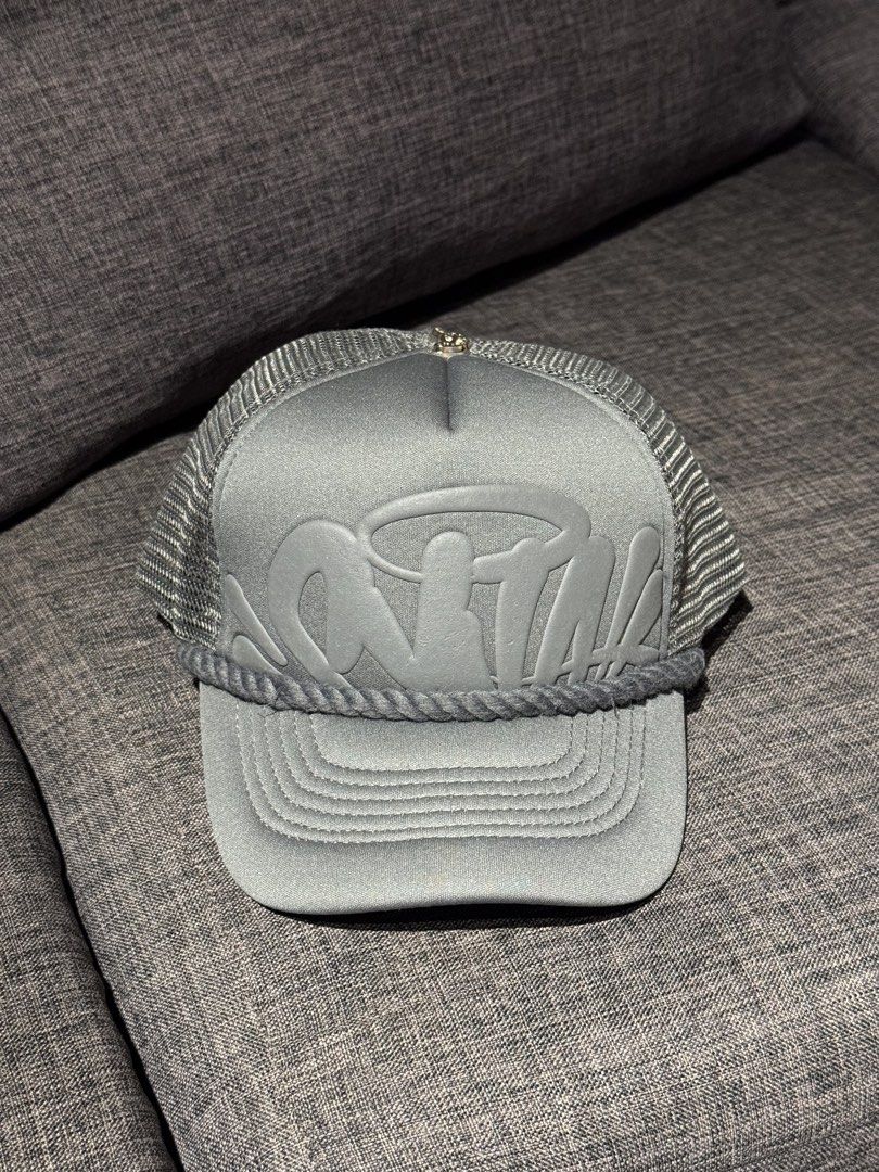 Syna Trucker Hat (gray) (Category: Caps & Hats) located in Cavite. Submitted by wsaleclub (Listing ID 1461506147, Image 1). Description: Syna trucker hat gray Best price.