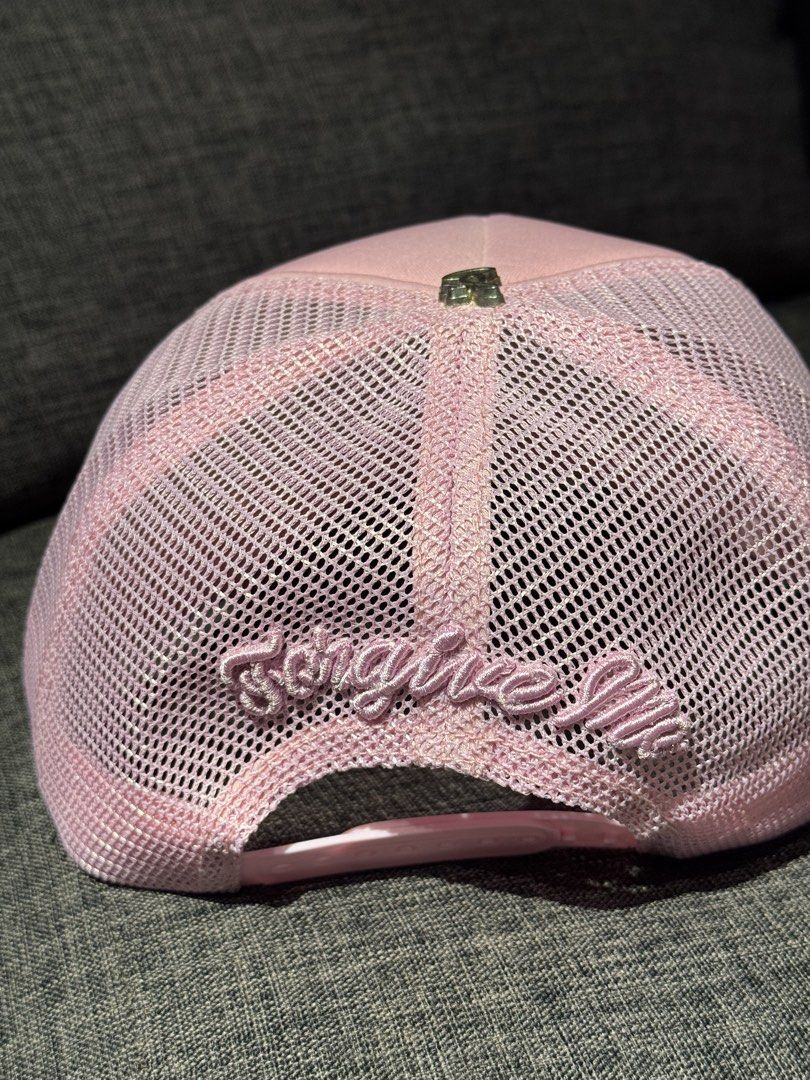 Syna Trucker Hat (pink) (Category: Caps & Hats) located in Cavite. Submitted by wsaleclub (Listing ID 1461507016, Image 3). Description: Syna Trucker in Pink .