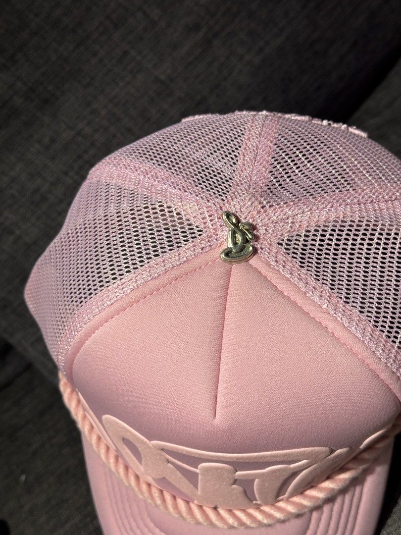 Syna Trucker Hat (pink) (Category: Caps & Hats) located in Cavite. Submitted by wsaleclub (Listing ID 1461507016, Image 2). Description: Syna Trucker in Pink .