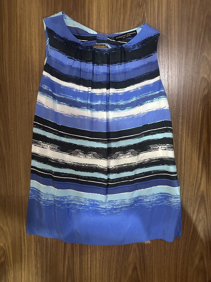 TAKE ALL Preloved branded tops Uk 10 (Category: Blouses) located in Quezon City. Submitted by panderella02 (Listing ID 1461337046, Image 3). Description: Miss Selfridge UK 10 Plains & Prints UK 10 Warehouse UK 10 Dorothy Perkins UK 10 TAKE ALL.
