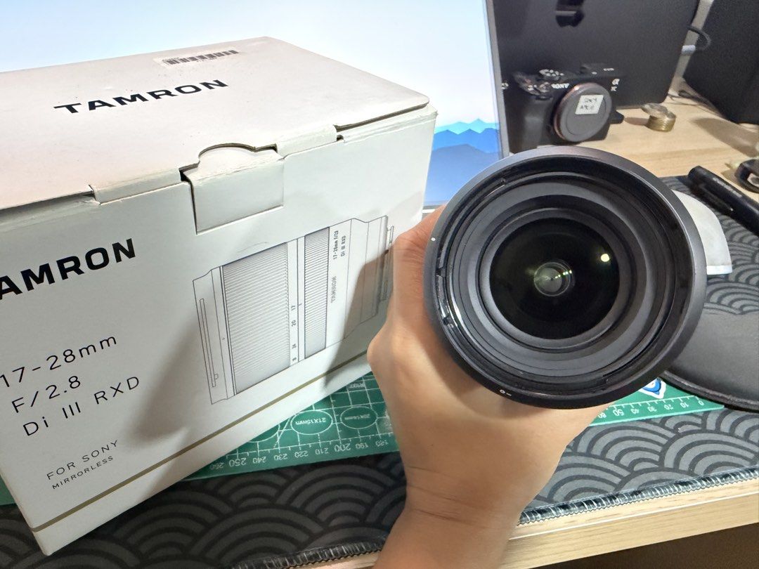 Tamron 17-28mm F2.8 Sony E mount (Category: Lens & Kits) located in Paranaque City. Submitted by joyiee_10 (Listing ID 1461365433, Image 3). Description: P 33,000 Negotiable • Clean glass, no scratches • Well-maintained • Always kept in a dry box • Complete with original box • Good working condition RFS: Changing lens 📍 Meet-up / shipping can be arranged. PM if interested!.