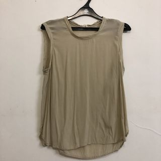 (Kategori: ) berada di . Dikirim oleh inside.the.wardrobe (ID iklan 1461327576, Gambar 1). Deskripsi: .