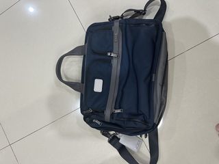 (Kategori: ) berada di . Dikirim oleh iam.tri (ID iklan 1461522564, Gambar 1). Deskripsi: .
