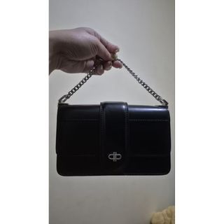(Kategori: ) berada di . Dikirim oleh rossa.rfn (ID iklan 1461452349, Gambar 1). Deskripsi: .
