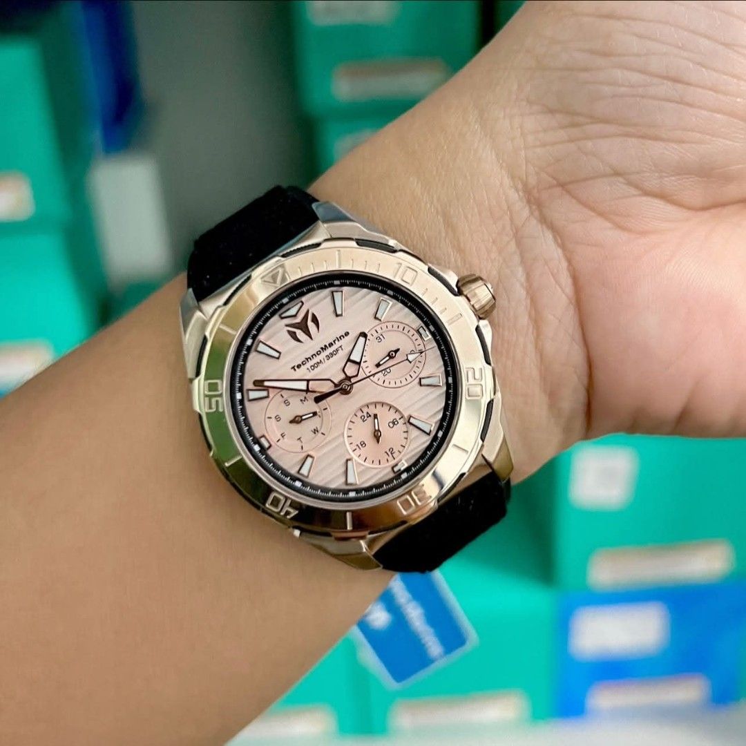 Technomarine TM-725045 Seven Seas ( 36mm diameter ) (Category: Women's Watches) located in Las Pinas. Submitted by luxlahvu2017 (Listing ID 1461451517, Image 1). Description: - Rose gold TechnoMarine watch - Chronograph function with date display - Water resistant 100m/330ft - Black rubber strap - Ideal for everyday wear or diving - Selling as it's not frequently used.