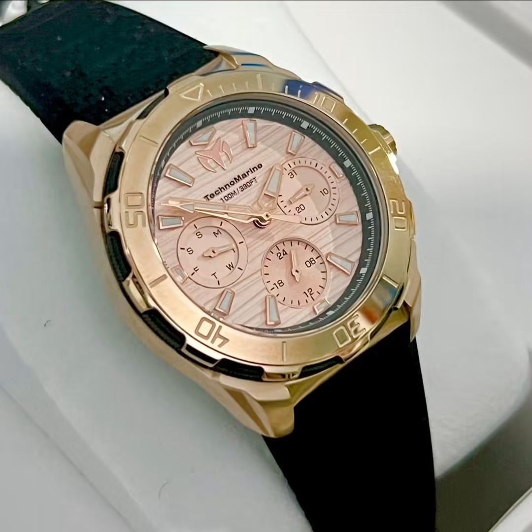 Technomarine TM-725045 Seven Seas ( 36mm diameter ) (Category: Women's Watches) located in Las Pinas. Submitted by luxlahvu2017 (Listing ID 1461451517, Image 3). Description: - Rose gold TechnoMarine watch - Chronograph function with date display - Water resistant 100m/330ft - Black rubber strap - Ideal for everyday wear or diving - Selling as it's not frequently used.