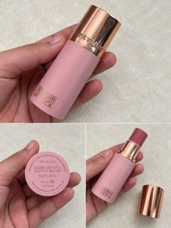 (Category: ) located in . Submitted by simplydecluttering_makeup (Listing ID 1461349726, Image 1). Description: .