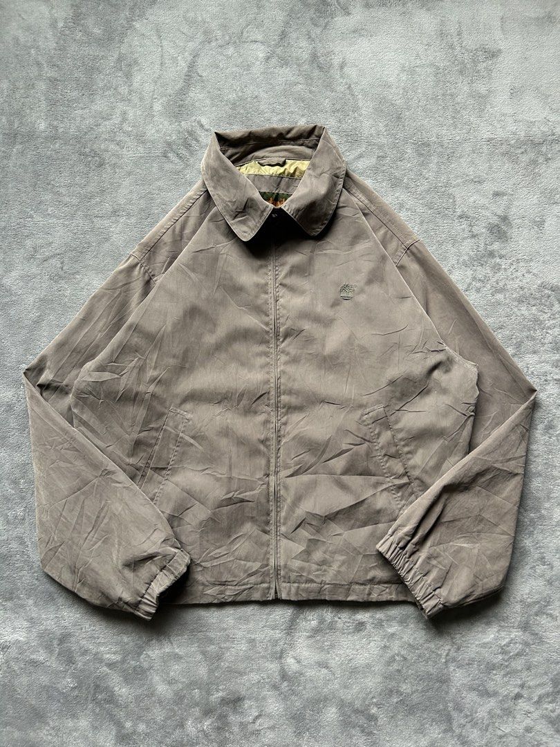Timberland Weather Gear Polo Jacket (Category: Coats, Jackets and Outerwear) located in Manila. Submitted by wenttttt (Listing ID 1461425667, Image 1). Description: 25 x 27 No issue.