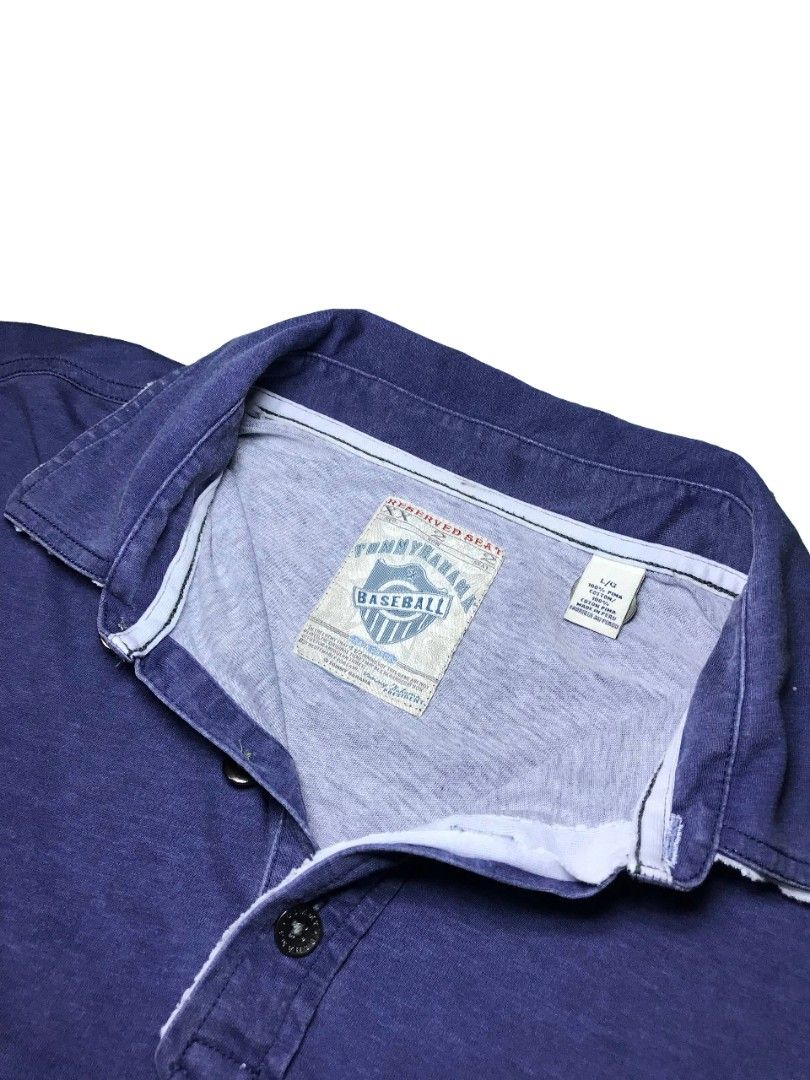 TOMMY BAHAMA POLO (Category: Tshirts & Polo Shirts ) located in Davao. Submitted by rnrph (Listing ID 1461485846, Image 2). Description: TOMMY BAHAMA MLB POLO Size (inches) • Width: 23 • Length: 29.5 BEST FIT: XL Issue: None Price: • Claim: 550 Reminders: - All items are thrifted. - Manage your expectations. - Strictly no cancellation of orders. - No deleting of comments. - Please be a responsible buyer. Thank you!.