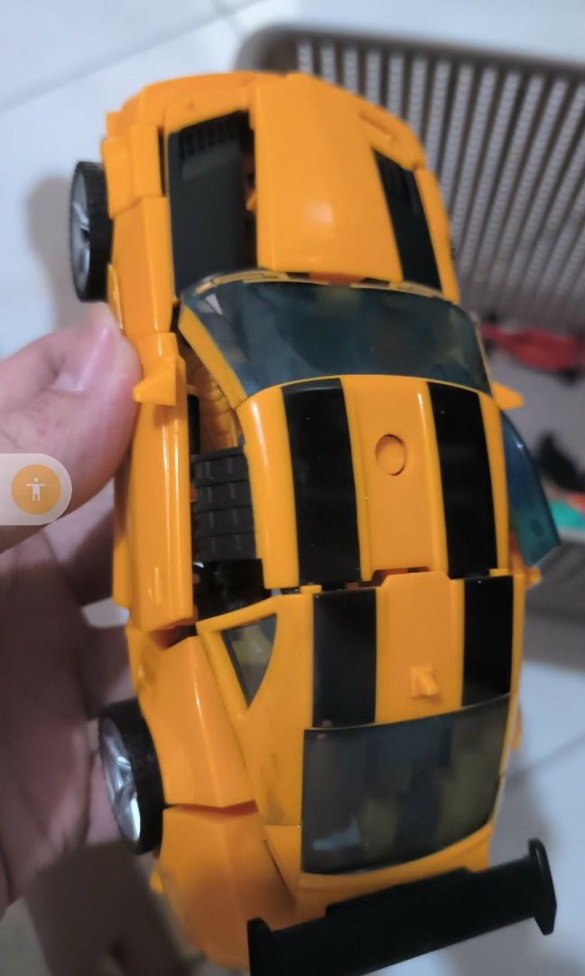 TRANSFORMERS TOYS SET (Category: Action & Battle Toys) located in Manila. Submitted by glanidajamil (Listing ID 1461336587, Image 2). Description: lahatan loose as is.