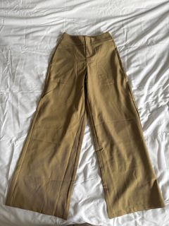 (Category: ) located in . Submitted by kswardrobe.ph (Listing ID 1461407669, Image 1). Description: .