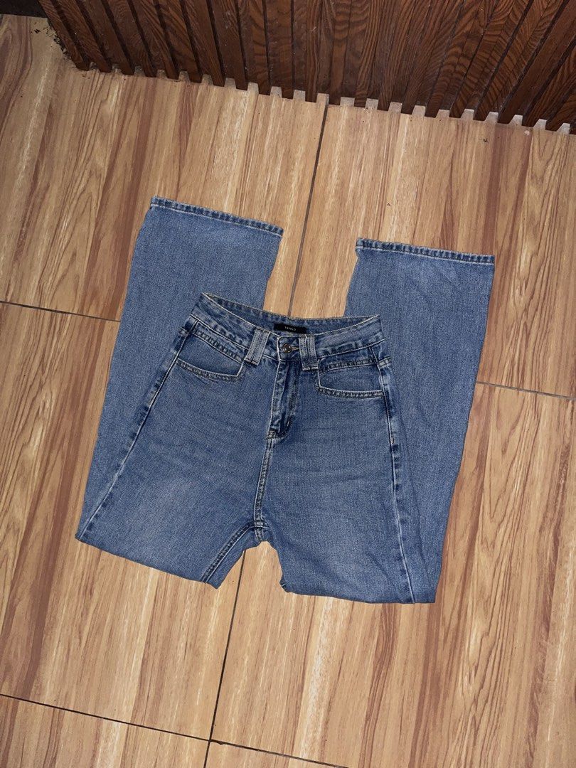 TRYOLO Blue Denim Jeans (Category: Jeans) located in Subic. Submitted by httpsuflea (Listing ID 1461556686, Image 3). Description: - rfs: decluttering.