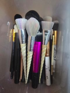 (Category: ) located in . Submitted by lovepink127 (Listing ID 1461457464, Image 1). Description: .
