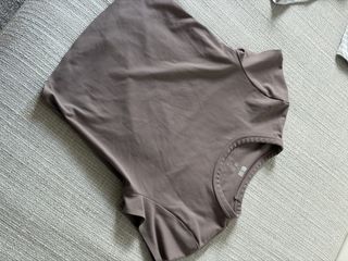 （分類：）位於 。 由 sam240603 提交（商品編號 1461352537，圖片 1）。簡介： 。