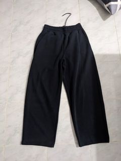 (Category: ) located in . Submitted by thriftsezsta (Listing ID 1461526370, Image 1). Description: .
