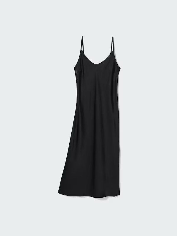 Uniqlo Camisole Side Slit Long (Small) (Category: Dresses) located in Caloocan City. Submitted by lulufanatics (Listing ID 1461549877, Image 2). Description: Small loc:north caloocan 📍.