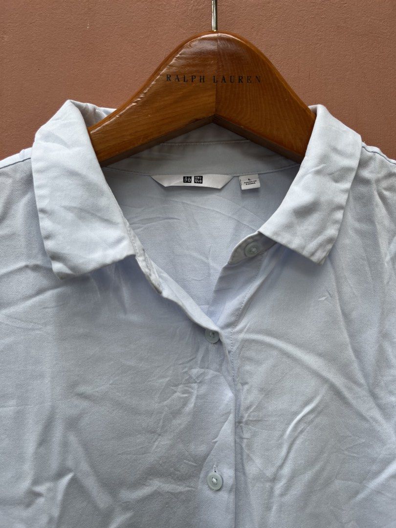 Uniqlo Soft cotton Light Blue Button-down Polo size Medium-Large (Category: Shirts) located in Limasawa. Submitted by ndifferance (Listing ID 1461404562, Image 2). Description: Bought at ₱1,290 at Uniqlo store in SM mall last few years ago. Barely used with care. RFS: Need to buy another brand new button down polo 📌Size Large on tag but still fit for Medium sizes 📌Dimes: Length 24 inches Width 22 inches Shoulder 17 inches color rate light blue 