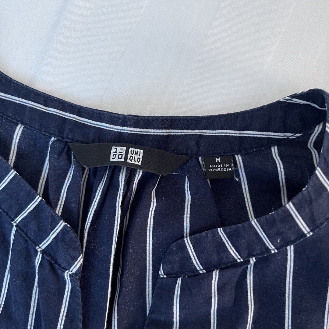 Uniqlo Striped Collarless Top Size M (Category: Blouses) located in Muntinlupa City. Submitted by sza1123 (Listing ID 1461405360, Image 2). Description: .