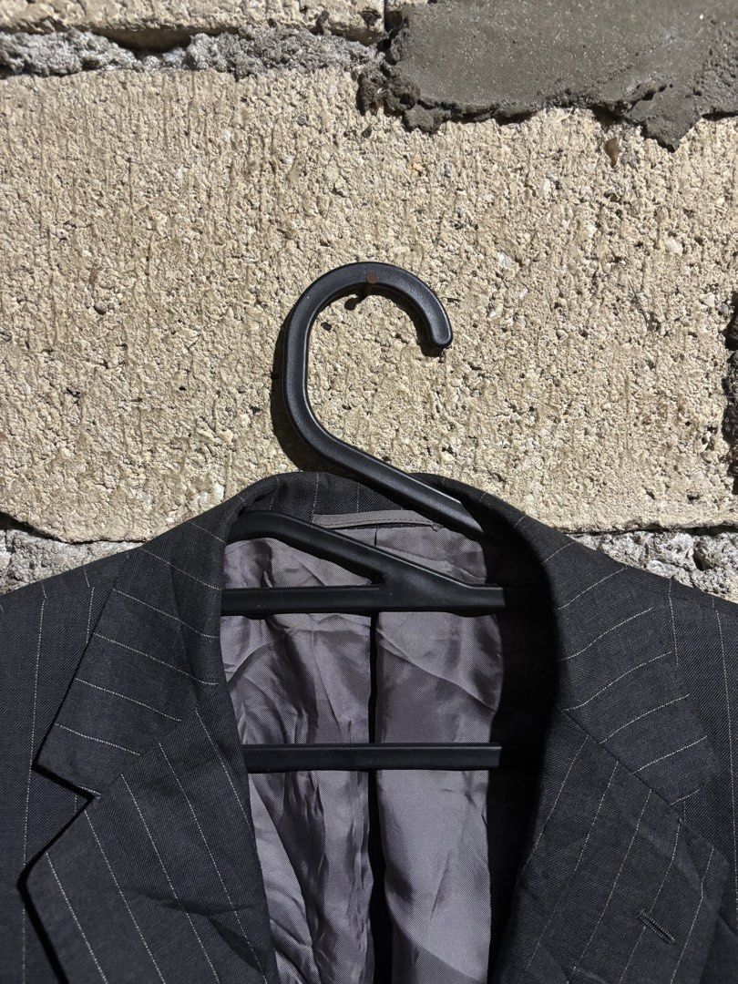 United Arrows Tokyo Pinstripes Wool Blazer (Category: Coats, Jackets and Outerwear) located in Tagbilaran City. Submitted by noeeeelll (Listing ID 1461545649, Image 2). Description: - Dark grey blazer with subtle pinstripes - Single button closure - Two front pockets - Fully lined interior - Ideal for formal or semi-formal occasions - Sharp and professional look - Made in Japan - In excellent condition w.