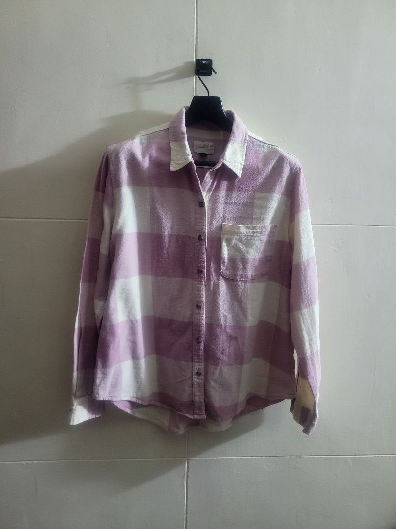 Univeral Thread Flannel Bottondown (Category: Blouses) located in Los Banos. Submitted by lopecruz (Listing ID 1461440826, Image 2). Description: 21"armpit laid flat 24"length like new flannel m to L.
