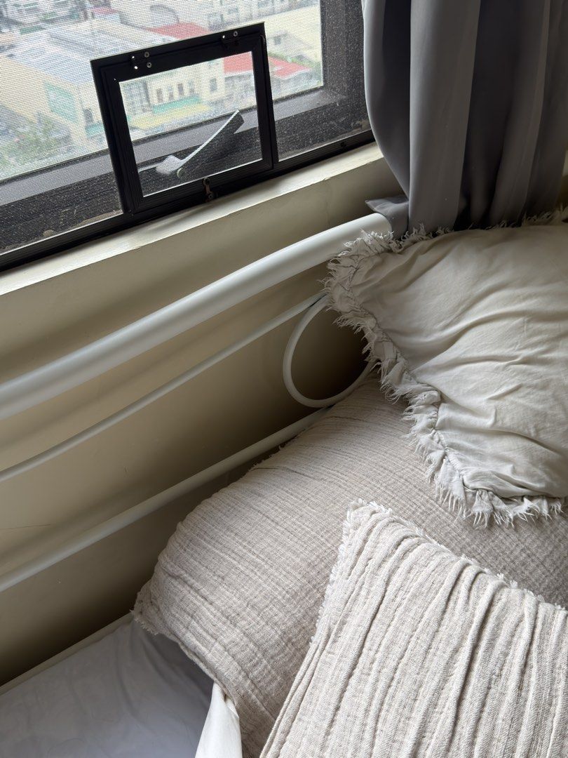 URATEX White Metal Bed Frame AND MATRESS (Category: Bed Frames & Mattresses) located in Manila. Submitted by calm_cherry_ (Listing ID 1461388648, Image 3). Description: - White metal bed frame - Simple and sturdy design - Fits single or double mattress - Easy to assemble - Perfect for any bedroom - Selling because I'm moving Less than a year old. .