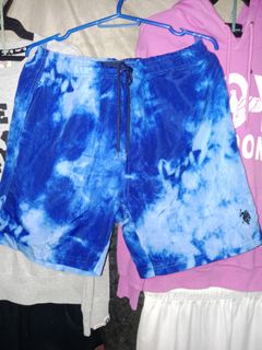(Category: ) located in . Submitted by mickmickthriftedshop (Listing ID 1461448784, Image 1). Description: .