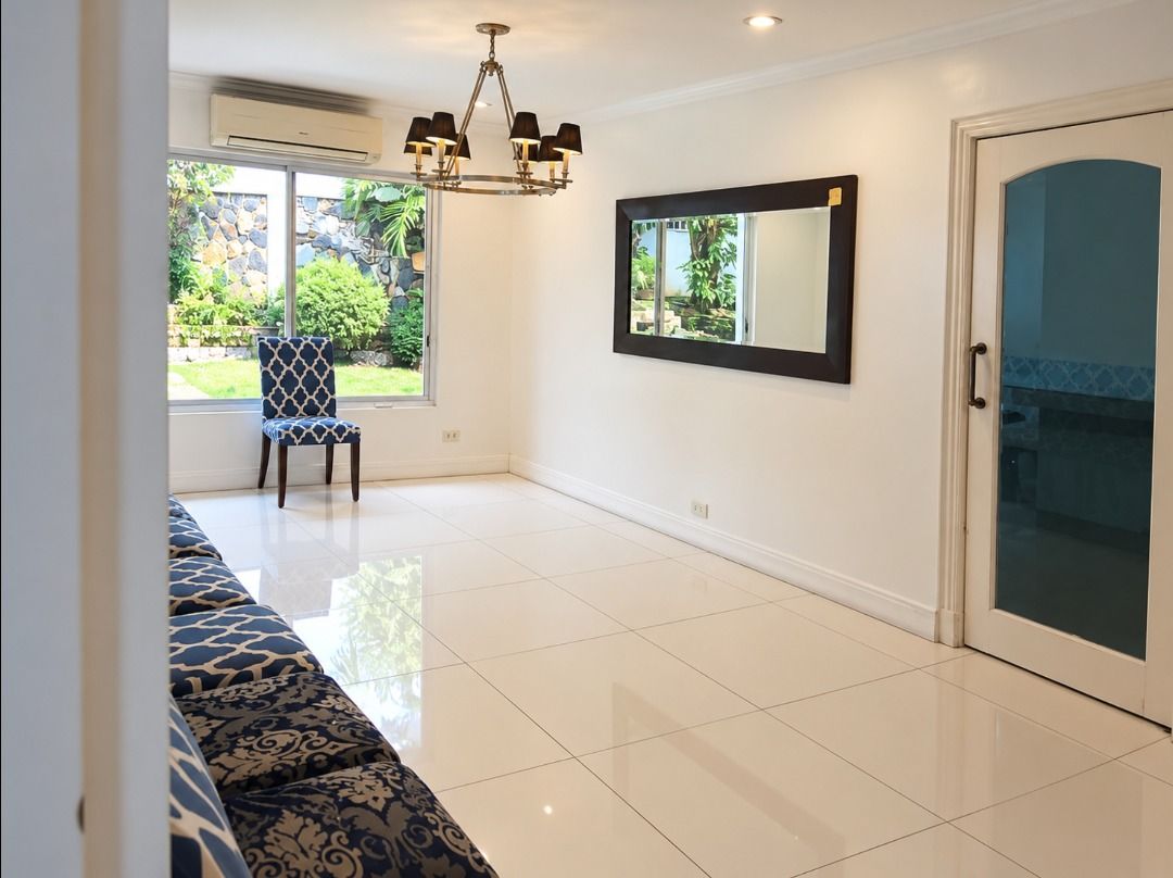 VALLE VERDE 3 for Rent / Lease (Category: House & Lot) located in Quezon City. Submitted by cesavila (Listing ID 1461328234, Image 3). Description: 🏡 FOR LEASE | VALLE VERDE 3 Spacious corner home with a private swimming pool in the highly sought-after Valle Verde 3. ✨ Property Details: • 770 sqm • 3 Bedrooms • Corner Home Unit • With Swimming Pool • Spacious and private 💰 Rental Rate: ₱250,000/month Perfect for families looking for a spacious 