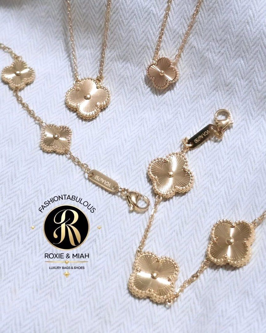 Van Cleef bracelet 🤍✨ (Category: Bracelets) located in Mandaluyong City. Submitted by luxprelovedbagsparadise (Listing ID 1461388099, Image 1). Description: ✨ EVERYDAY LUXURY, WITHOUT THE WORRY. ✨ Make a statement with this Van Cleef-inspired bracelet 🤍✨ 💎 NON-TARNISH STAINLESS STEEL ✨ Elegant & timeless design ✨ Waterproof & perfect for everyday wear ✨ Minimalist luxury aesthetic 💰 FOR SALE — ₱ 620 ONLY! Perfect for stacking or wearing solo—