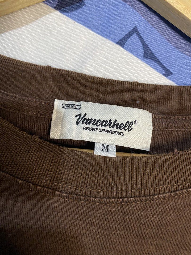 Vancarhell long sleeve (Category: Activewear) located in Roxas, Mindoro Oriental. Submitted by akfinds (Listing ID 1461326255, Image 3). Description: .