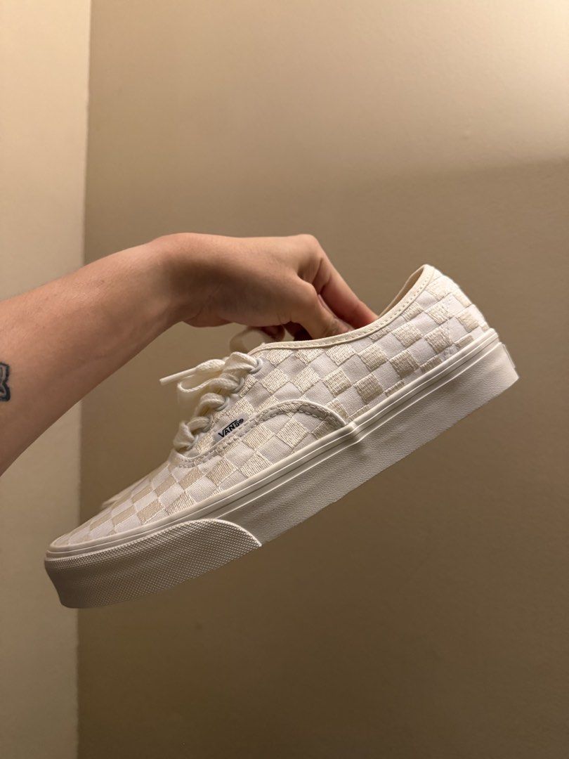 Vans Authentic Thick laces/White Checkerboard Embroidered (Category: Sneakers) located in Angeles City. Submitted by cozy.kickzz (Listing ID 1461546012, Image 3). Description: Vans Authentic Thick laces/White Checkerboard Embroidered (Clean Pair 🔥) Size 8.5 mens Price:3895 (below srp) Brandnew With box Rfs:too small for me Angeles City Pampanga.