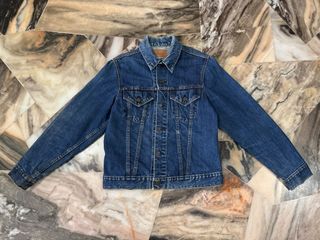(Category: ) located in . Submitted by sellclothesandbag (Listing ID 1461413473, Image 1). Description: .