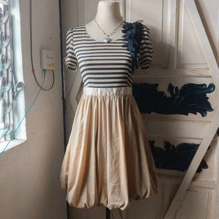 (Category: ) located in . Submitted by shop.mama (Listing ID 1461450309, Image 1). Description: .