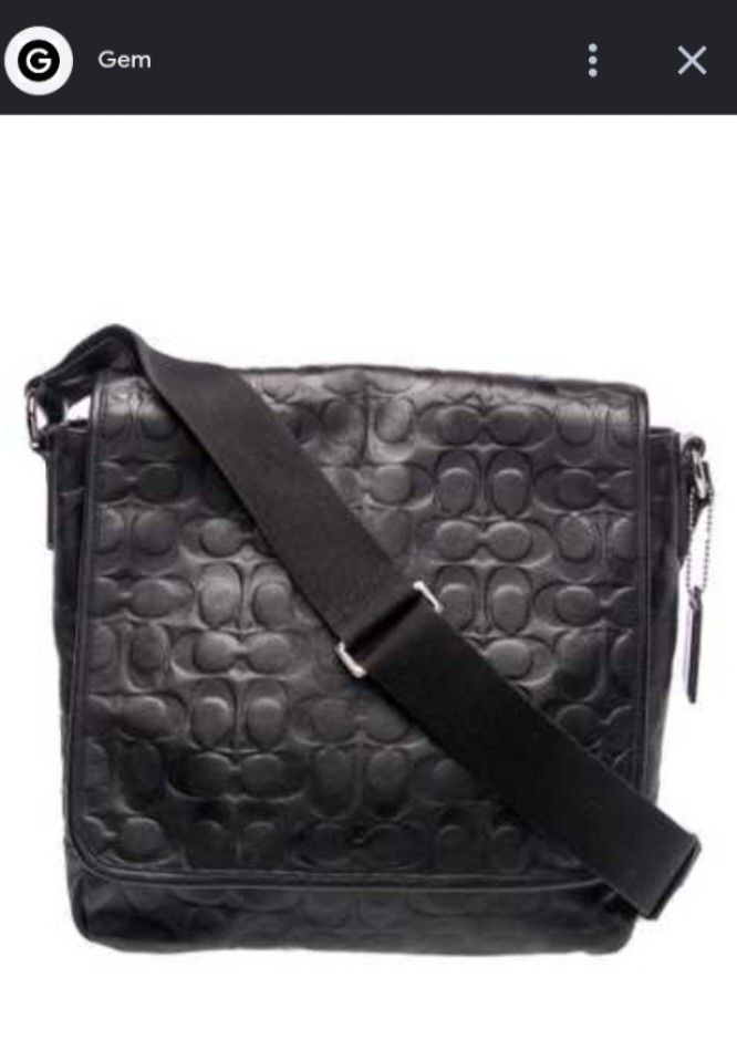 Vintage Coach black C MAP Messenger Bag (Category: Luxury Bags & Wallets) located in Manila. Submitted by eriiicaspage (Listing ID 1461450443, Image 1). Description: PreOWNED Lightly Used. WellUsed Authentic Vintage Coach OG Heritage MAP BAG black leather messenger bag - Stylish all-over embossed pattern - Spacious main compartment with interior zip pocket - Adjustable strap for customized comfort - Secure magnetic snap closure on flap - Ideal fo