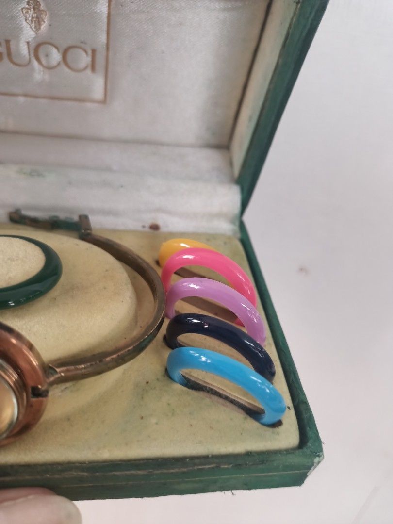 Vintage Gucci Bangle Watch (Category: Luxury Watches) located in Bislig. Submitted by vanityarchives (Listing ID 1461389036, Image 3). Description: ₱6,999 or your best offer -authentic from USA (got it from a relative, my tita) -unused, stored nalang kaya meron verdigris around the watch (tried to remove some of the verdigris but meron pa din natira mahirap linisin if you don't have the right tools😅) -box is in fair condition, i have cleaned it 