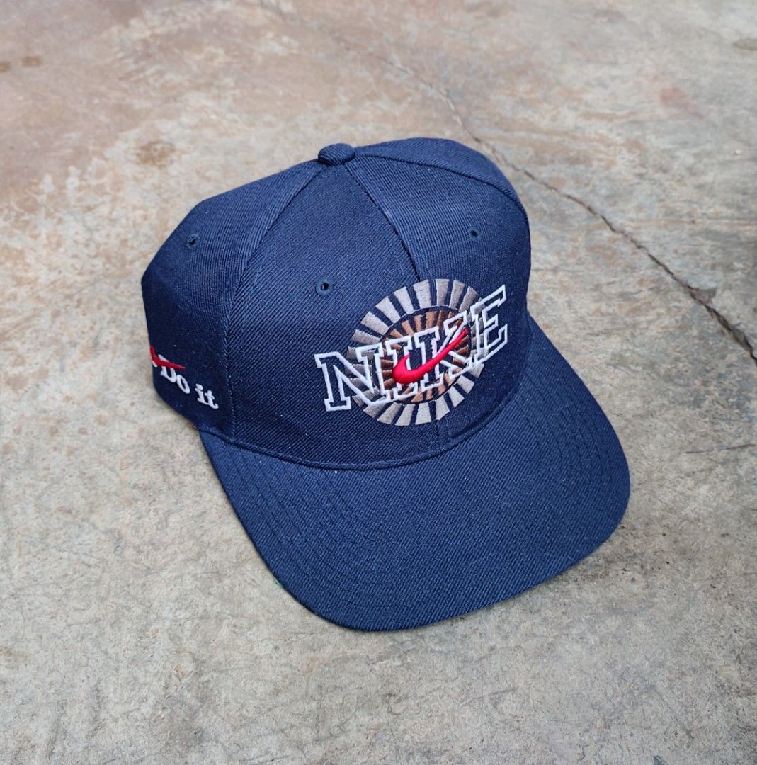Vintage Nike (Category: Caps & Hats) located in Davao. Submitted by st333tcartel (Listing ID 1461557912, Image 1). Description: Issue:Slight stain at underbrim check last pics..