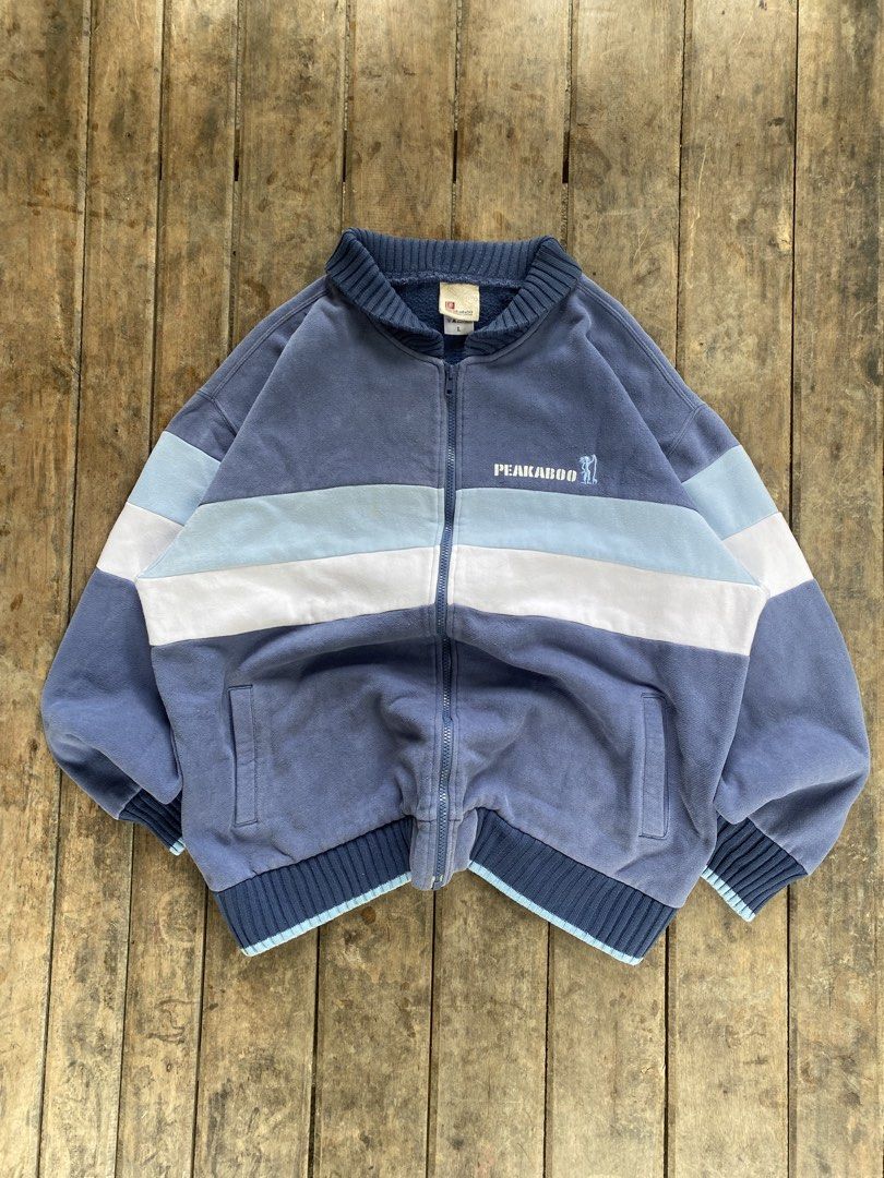 VINTAGE SURF BRAND PEAKABOO (Category: Coats, Jackets and Outerwear) located in Manila. Submitted by bottomswrldwidev2 (Listing ID 1461484131, Image 1). Description: VINTAGE PEAKABOO 📐: 24x27 condi: 9.5/10 - pinhole.