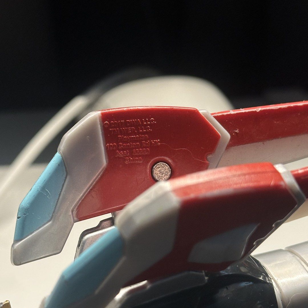 Voltron - Black liones (Category: Figurines & Statues) located in Quezon City. Submitted by astroffside (Listing ID 1461561221, Image 3). Description: Voltron - Black lion paint chip | functional | authentic 1200 only DM if interested.