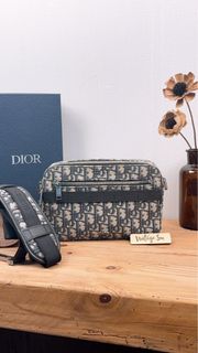 (Category: ) located in . Submitted by vintage_sac (Listing ID 1461412289, Image 1). Description: .